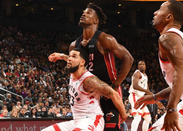 个进球中 个进球中