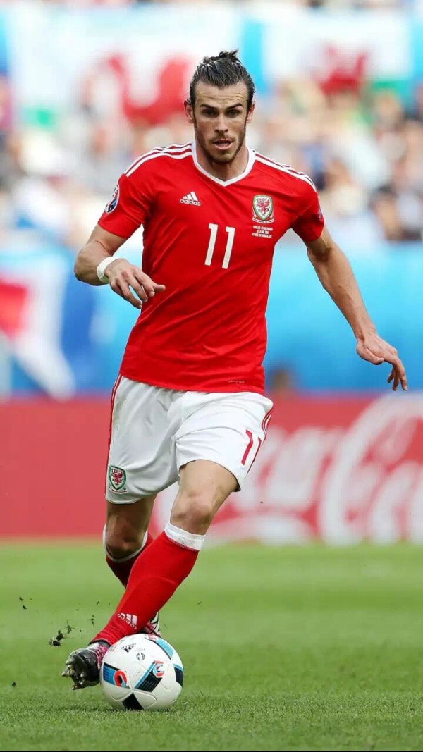 用防守换人 用防守换人