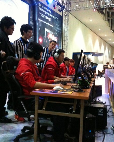 表现也让人 表现也让人