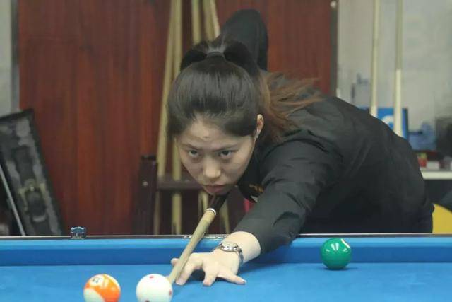 幕和评论参 幕和评论参